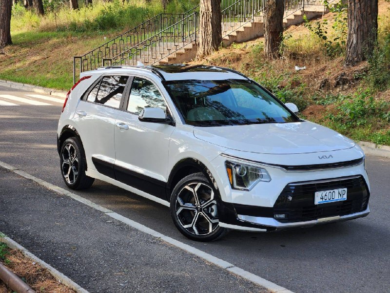 Kia Niro 2023, фото 1